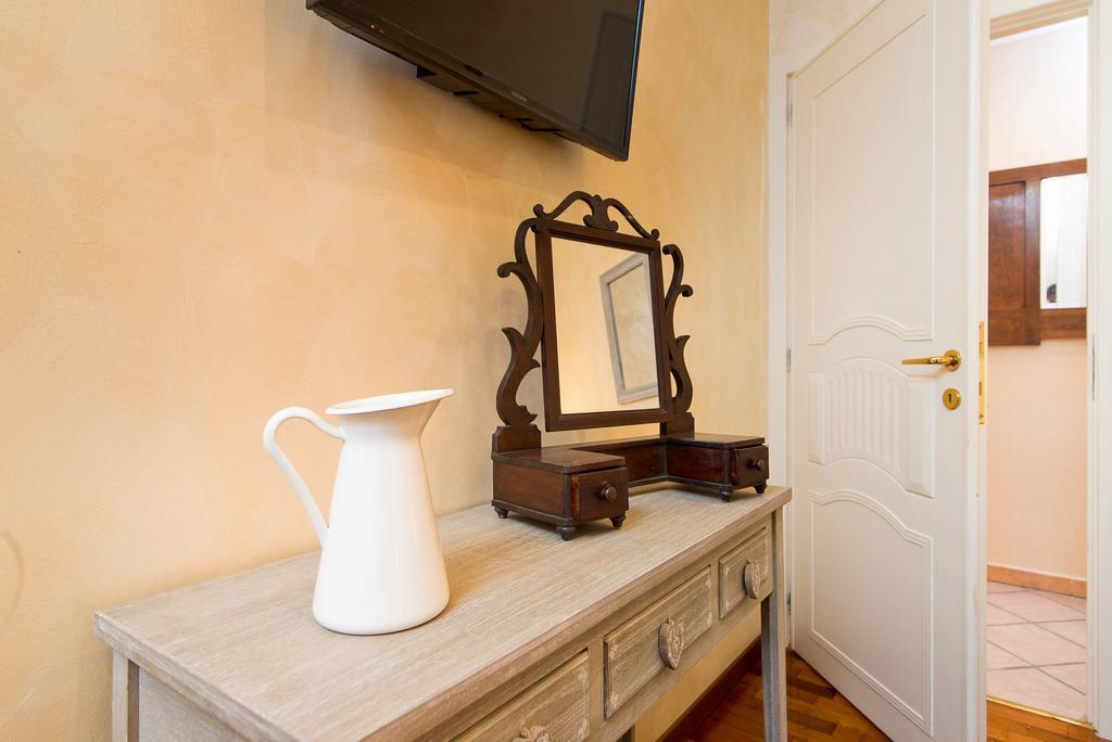 B&B Arco Di Gallieno Roma Habitación foto