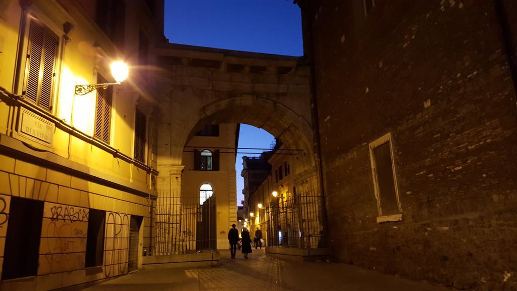 B&B Arco Di Gallieno Roma Exterior foto